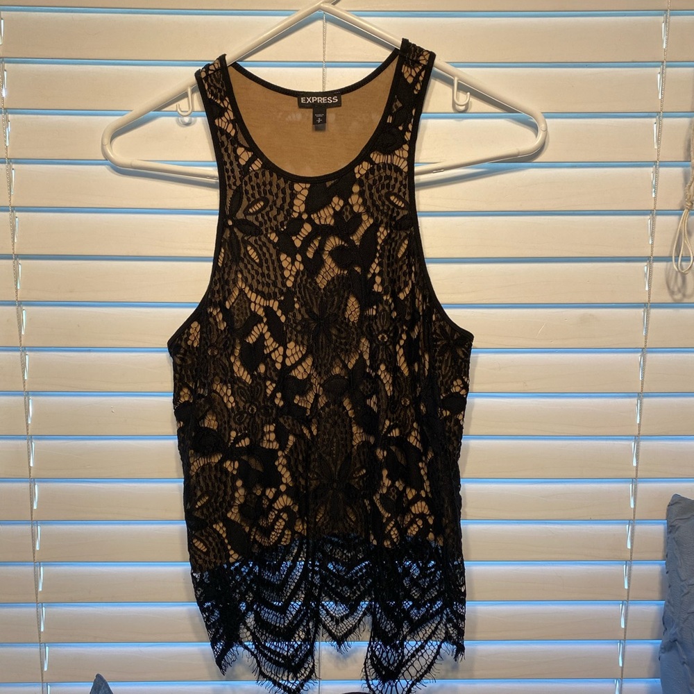 Express Lace Cropped Tank